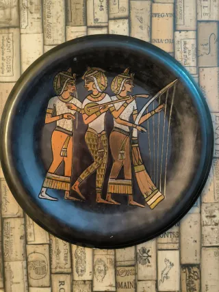 Plato decorativo metal estilo egipcio