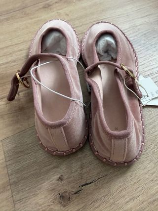 Merceditas niña Zara rosa nº35 nuevas