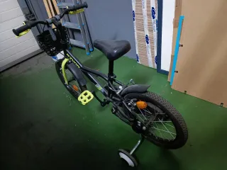 Bicicleta infantil 16 BTWIN como nueva