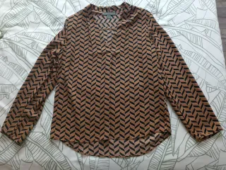 Blusa tonos marrones Talla M NUEVA SIN ESTRENAR