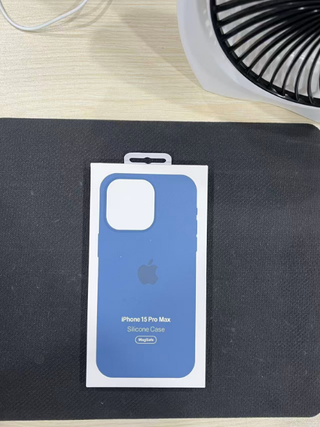 Funda iPhone 15 Pro Max Apple Clay Original