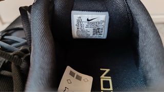 Nike Metcon 9 Negro/Dorado