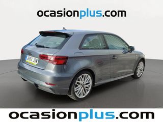 Audi A3 S line edition 1.4 TFSI CoD Ultra 110 kW (150 CV)