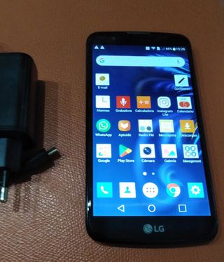 LG K10 16GB Negro + 8GB Tarjeta SD