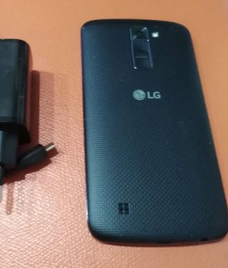 LG K10 16GB Negro + 8GB Tarjeta SD