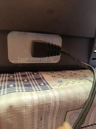 Nevera/congelador portátil Dometic CDF-36 12/24V