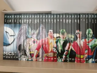 Colección Novelas Gráficas DC