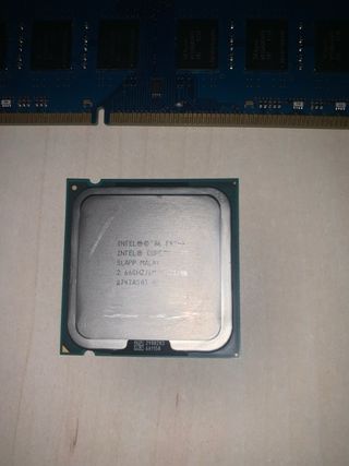 Procesador Intel y 2x4GB RAM