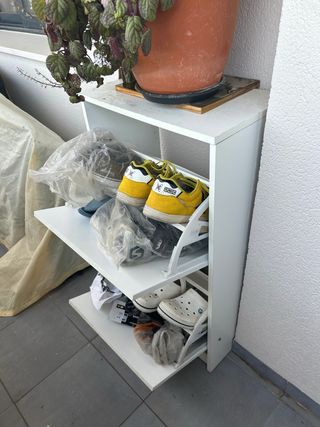 Zapatero 2 baldas blanco y amarillo