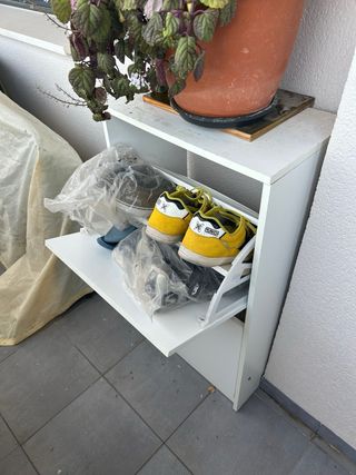 Zapatero 2 baldas blanco y amarillo