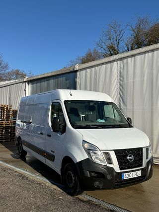 Nissan NV400 2013