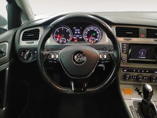 Volkswagen Golf Advance BMT