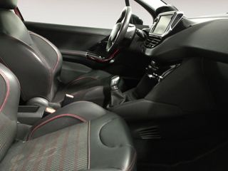 Peugeot 208 GT Line