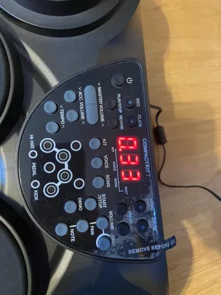 Batería Electrónica Alesis Compact Kit 7