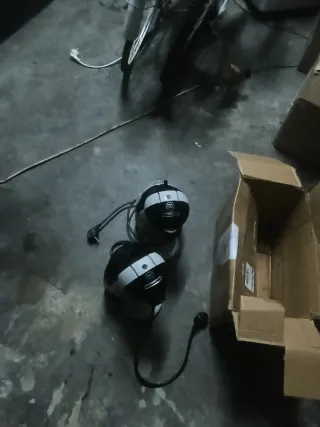 3 cafeteras dolce gusto 2 funcionan la otra no