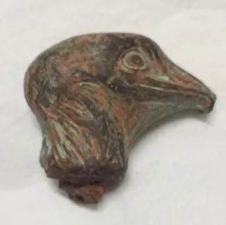 Pomo Romano Bronce Cabeza Ave