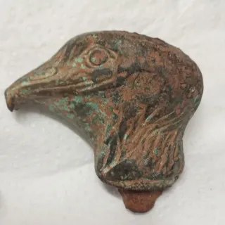 Pomo Romano Bronce Cabeza Ave