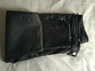 2 Pantalones pitillo negro Massimo Dutti Sfera
