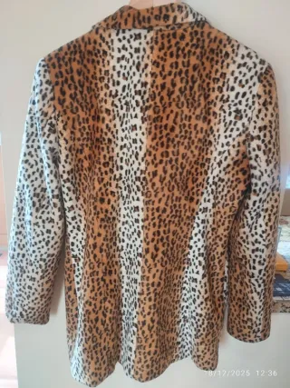 Casaco Padrão Tigresa Bege e Castanho