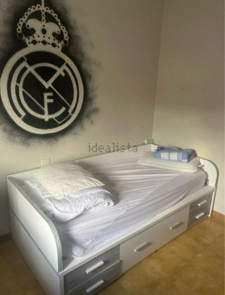 Habitación con baño propio en Galapagar