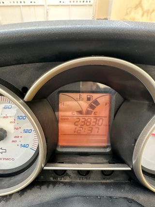 Moto Scooter Blanca Kymco