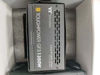 Thermaltake Toughpower GF3 1350W Gold sin uso
