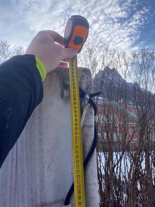 Centina per rimorchio visibile sul posto