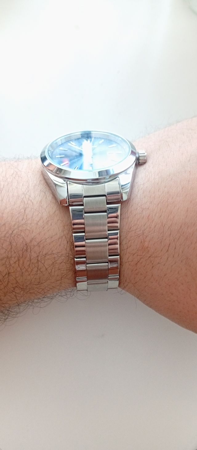 Reloj Oyster Perpetual 40mm Solo 10 €