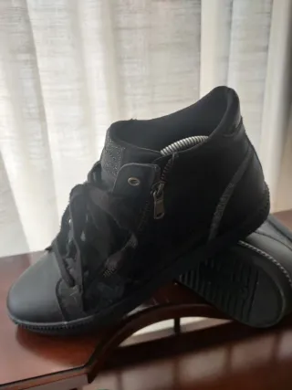 Sneakers Geox invernali nere