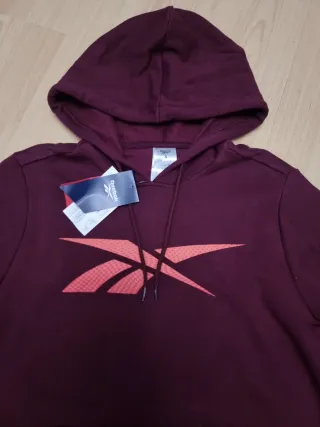 Sudadera Reebok Morada con Logo