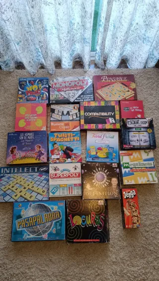 Lote 18 juegos de mesa