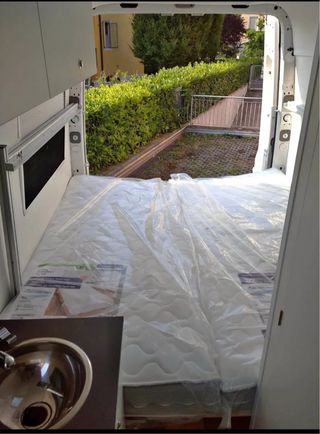 2015 VOLKSWAGEN Crafter 35 2.0TDI Medio