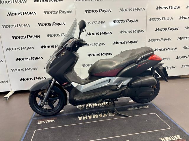 Yamaha X Max 125