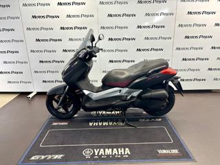 Yamaha X Max 125