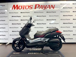 Yamaha X Max 125