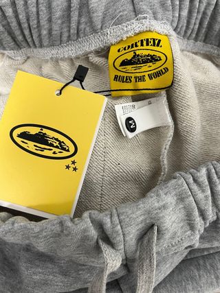 Chándal Corteiz Gris