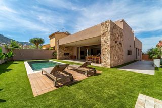 Chalet en alquiler en Capellanía - Retamar en Alhaurín de la Torre