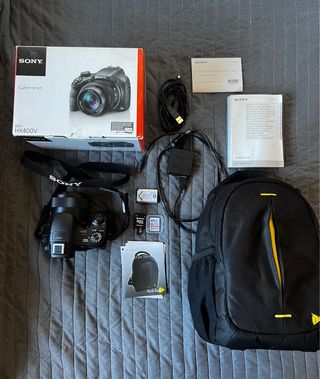 Cámara Sony Cybershot DSC-HX400V + Accesorios