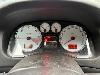 Peugeot 307 1.6 HDI 110cv Año 2008