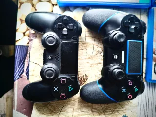 Sony PS4 (PlayStation 4) Nera