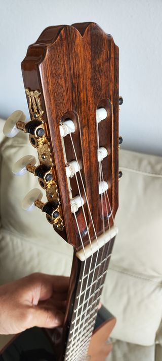 Guitarra Admira sombra