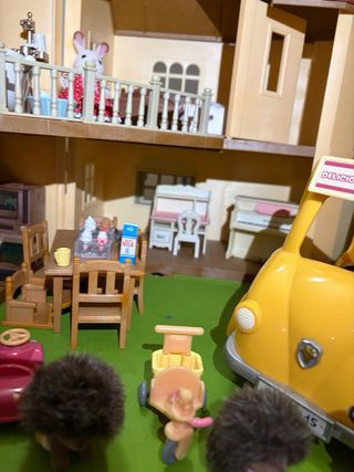 Casa de muñecas Sylvanian and Family