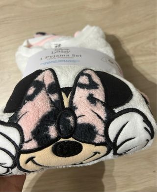 NUEVO Pijama Invierno Minnie 18-24 meses