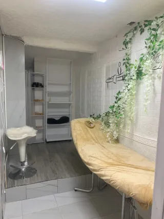 Camilla de masajes y estética