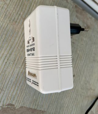 Super Famicom + Maletín de Almacenamiento