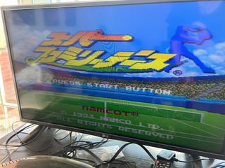 Super Famicom + Maletín de Almacenamiento