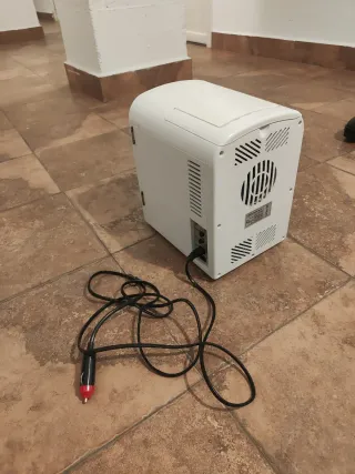 Nevera portátil con cable