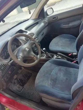 Peugeot 206 2001