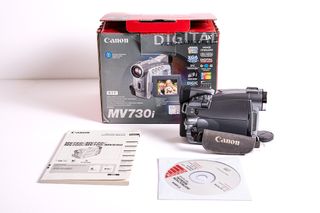 Videocámara Canon MV730i