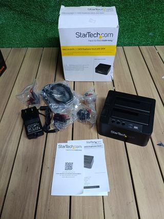 Docking Station de 2 Bahías - USB 3.1 a SATA - USB 3.1 (10 Gbps) - SATA I/II/III de 2,5/3,5" - Base de Acoplamiento SSD/HDD - de Intercambio en Caliente - Carga Superior (SDOCK2U313)